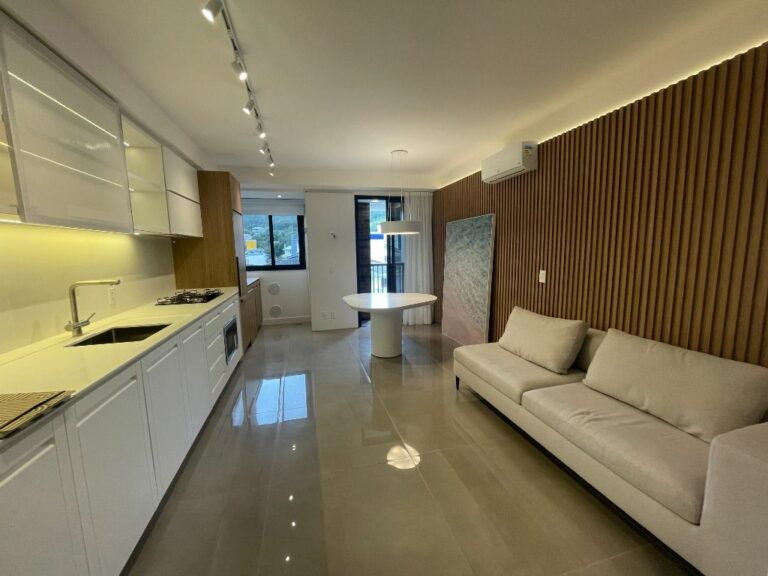 Apartamento Residencial à venda | Jurerê | Florianópolis | AP1313