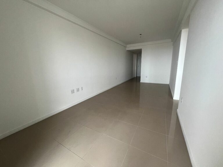 Apartamento Residencial à venda | Barreiros | São José | AP2045