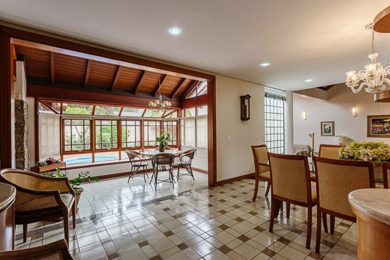 Casa Residencial à venda | Lagoa da Conceição | Florianópolis | CA0058